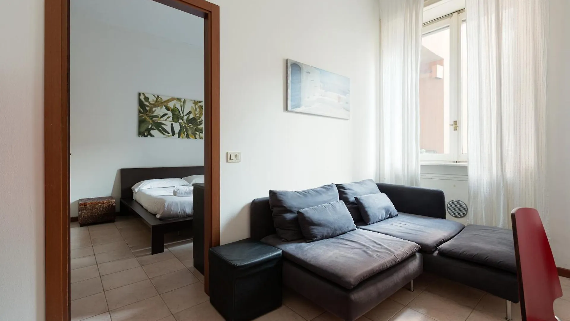 Milano Cosy Apt With Balcony