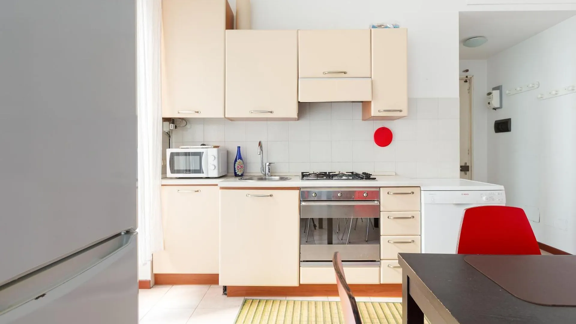 アパート Milano Cosy Apt With Balcony