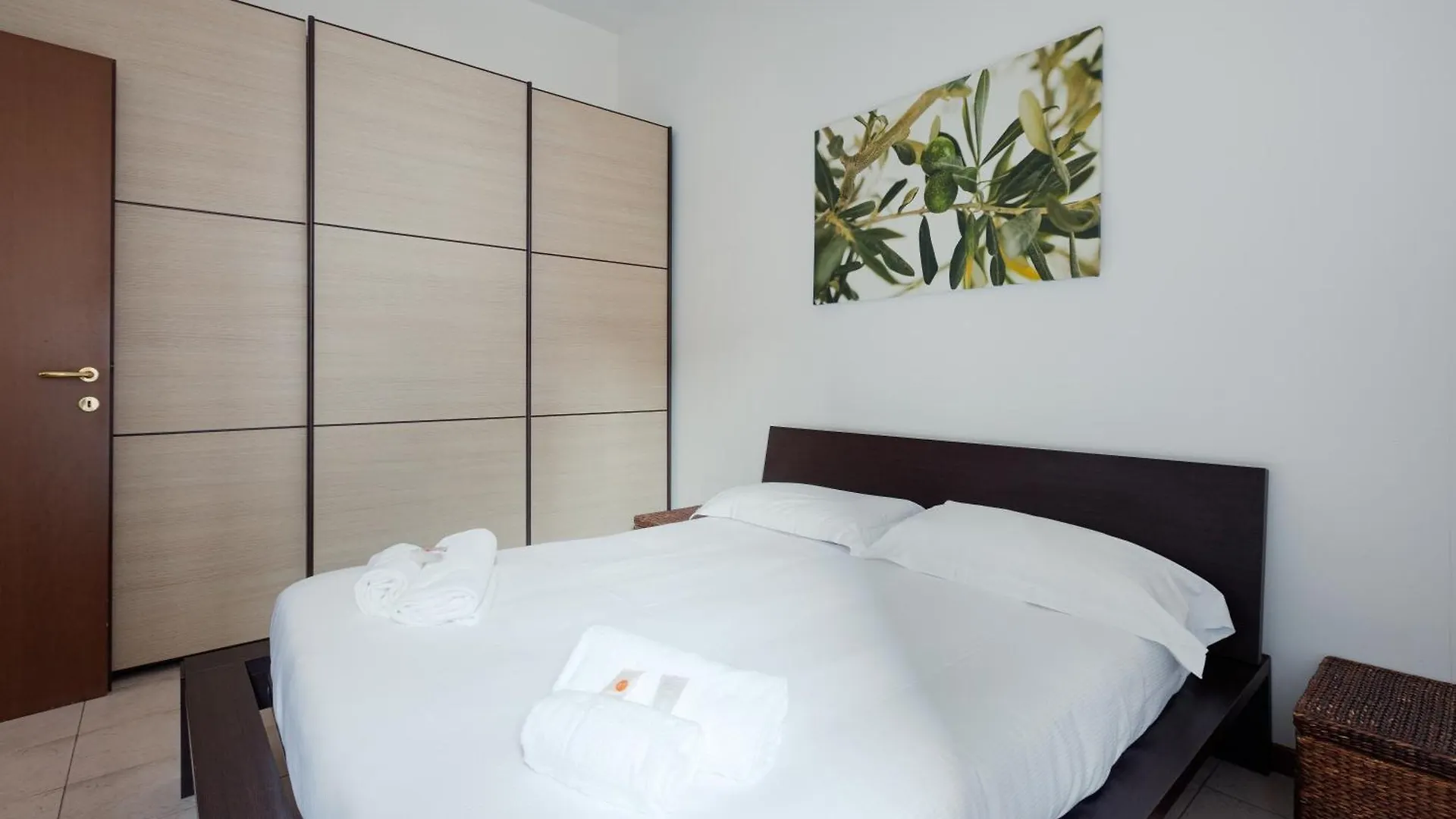 アパート Milano Cosy Apt With Balcony