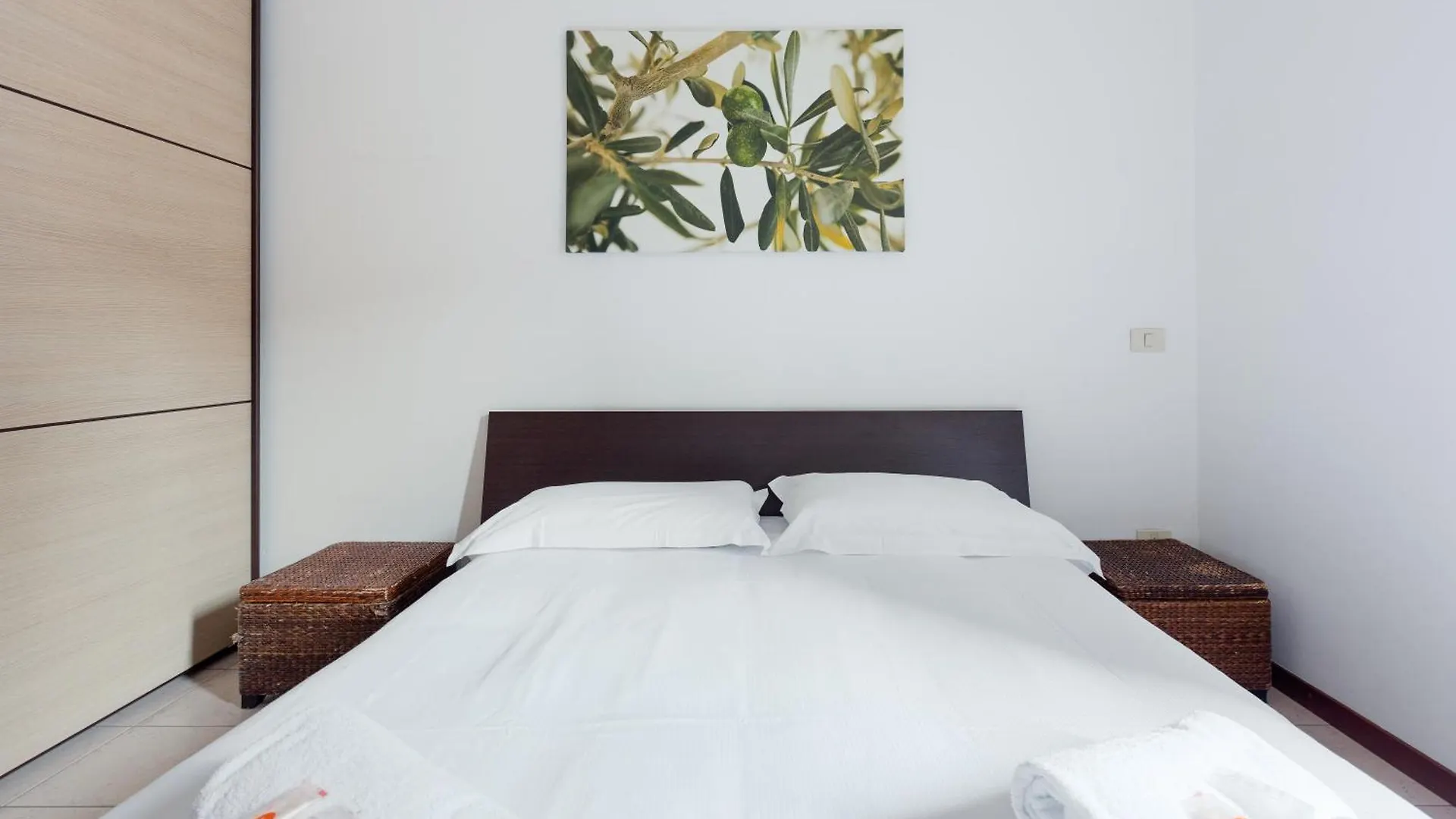 Milano Cosy Apt With Balcony Apartment Milan