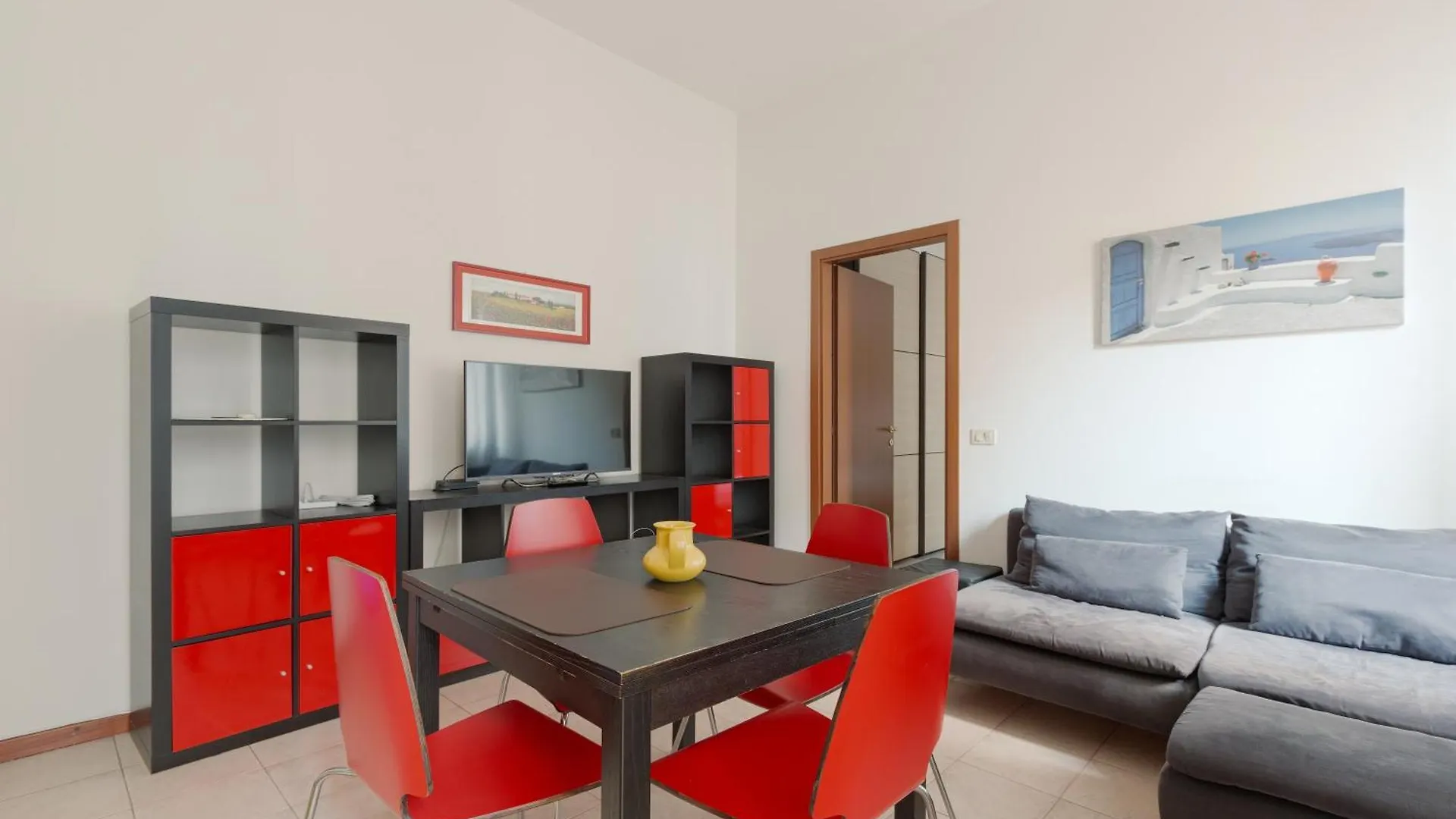 Apartment Milano Cosy Apt With Balcony Italy